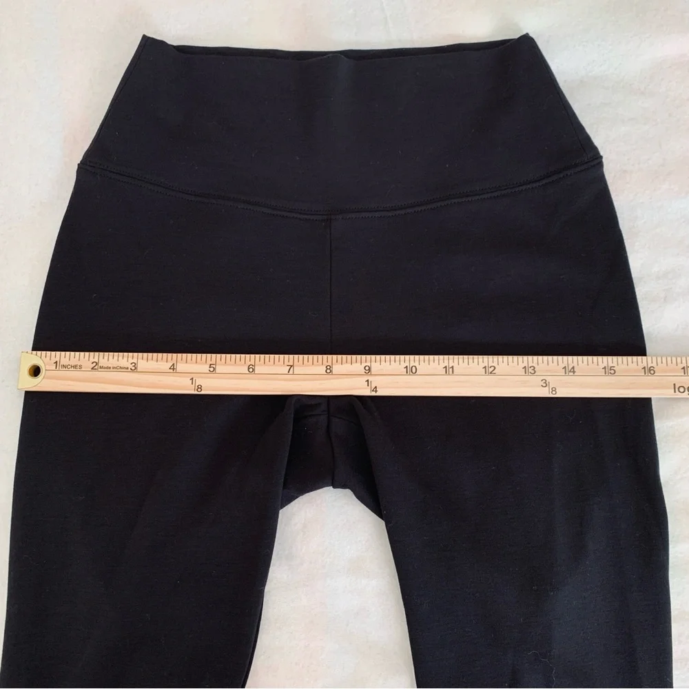 White House Black Market Pants Women's WKND Relaxed Knit Legging‎ Black Size 4